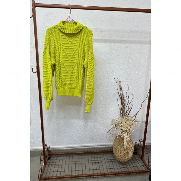 Blusa Manga Longa Detalhes - PROMOÇÃO