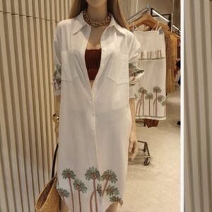 Vestido Longo Com Botões E Detalhe Bordado