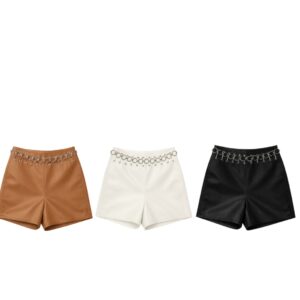 Shorts Couro Like Com Argolas